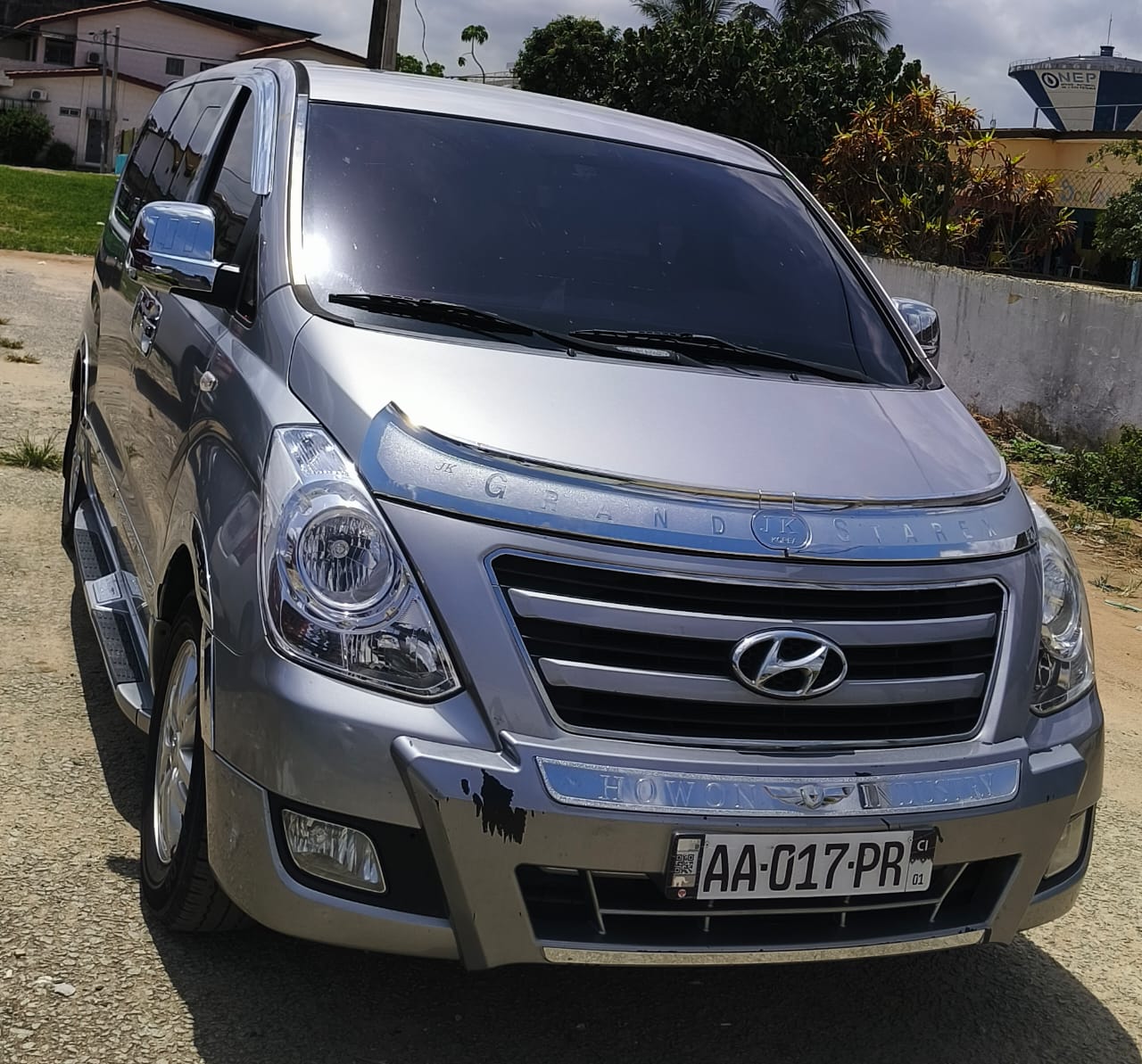 VAN HYUNDAI H-1