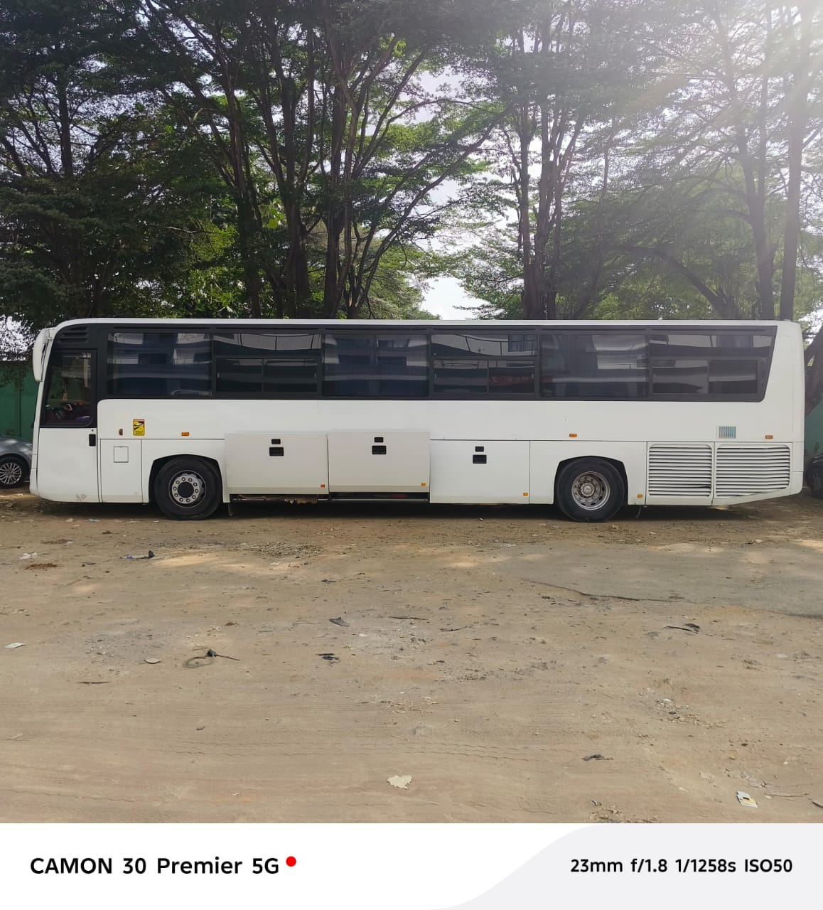 CAR YUTONG — photo 2