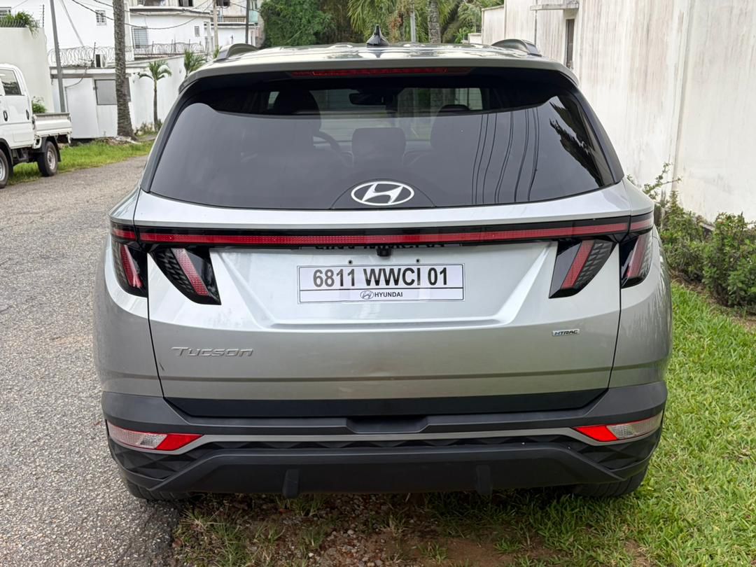 HYUNDAI TUCSON — photo 4